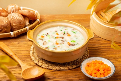 砂锅香菇滑鸡粥