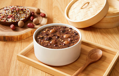 粥店加盟哪家靠谱？专业粥店加盟品牌推荐：粥员外，粥店加盟的靠谱之选