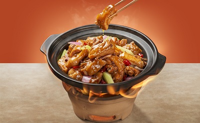 单人份鸡公煲快餐走红 一人食赛道迎来新风口